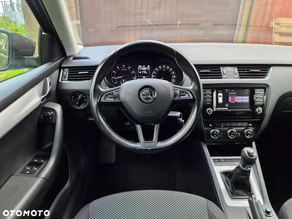 Skoda Octavia 1.4 TSI Ambition - 14