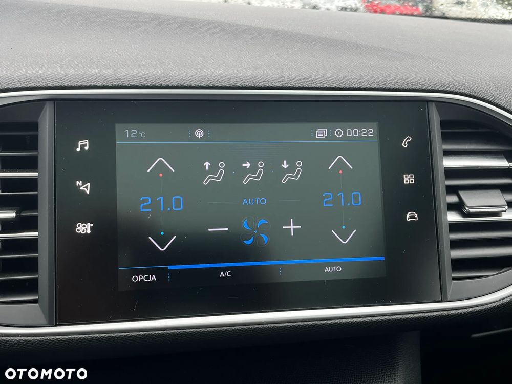 Peugeot 308 - 23