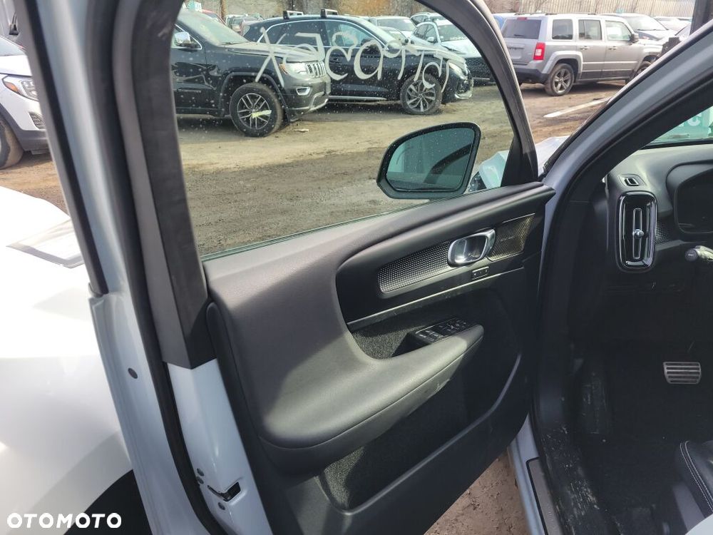 Volvo XC 40 T5 AWD Geartronic R-Design - 13