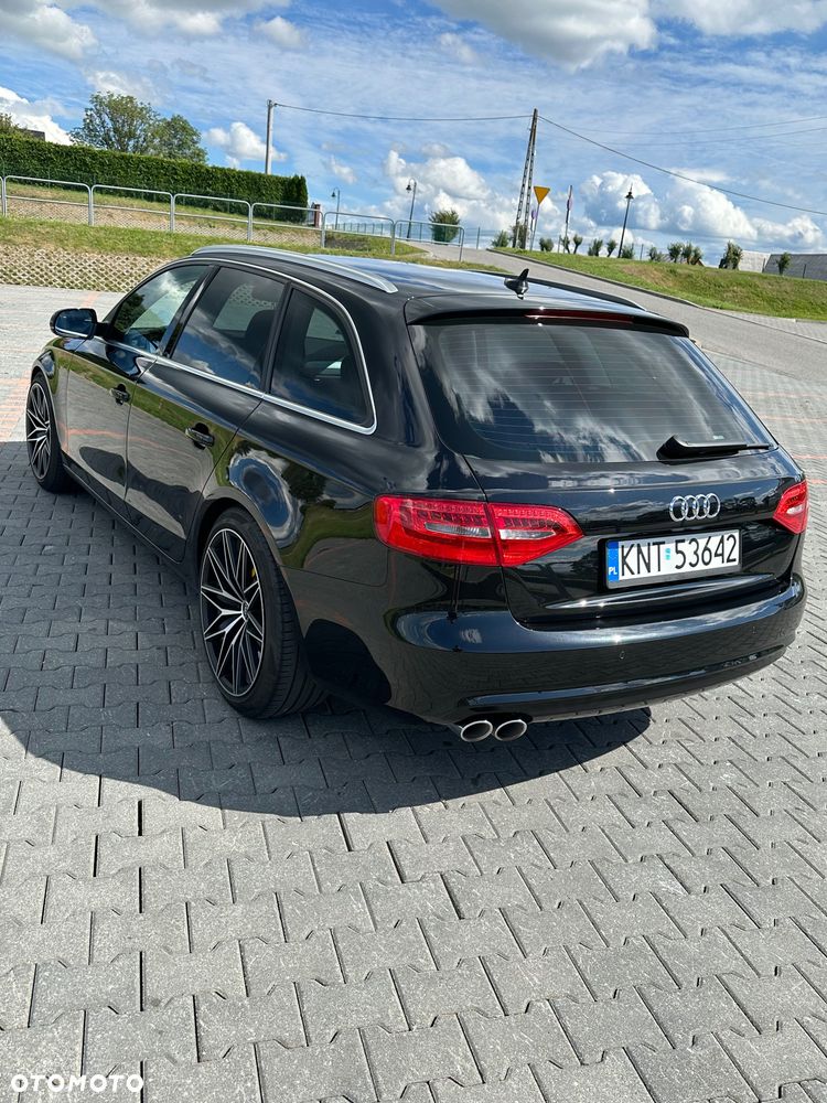 Audi A4 Avant - 4