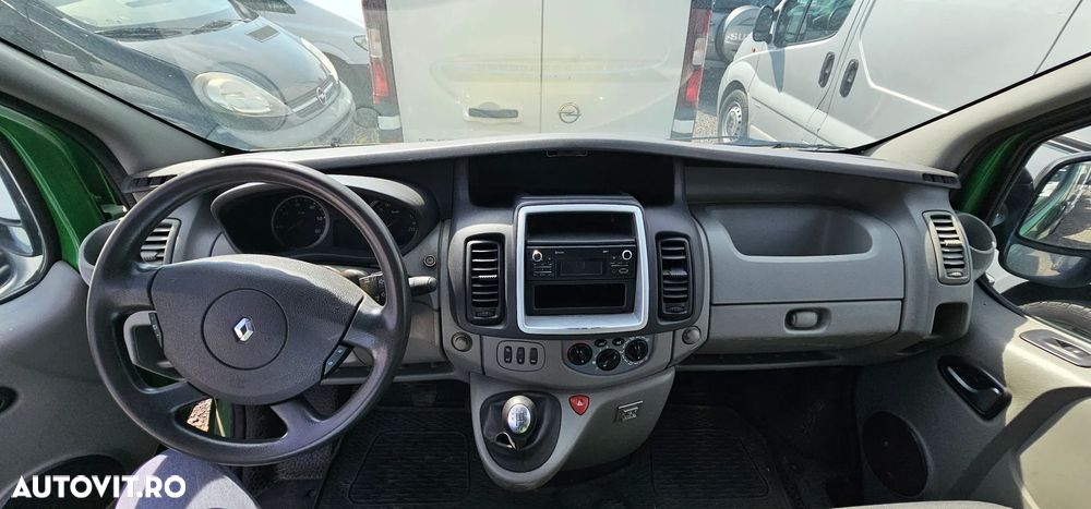 Renault Trafic 115 DCi - 8