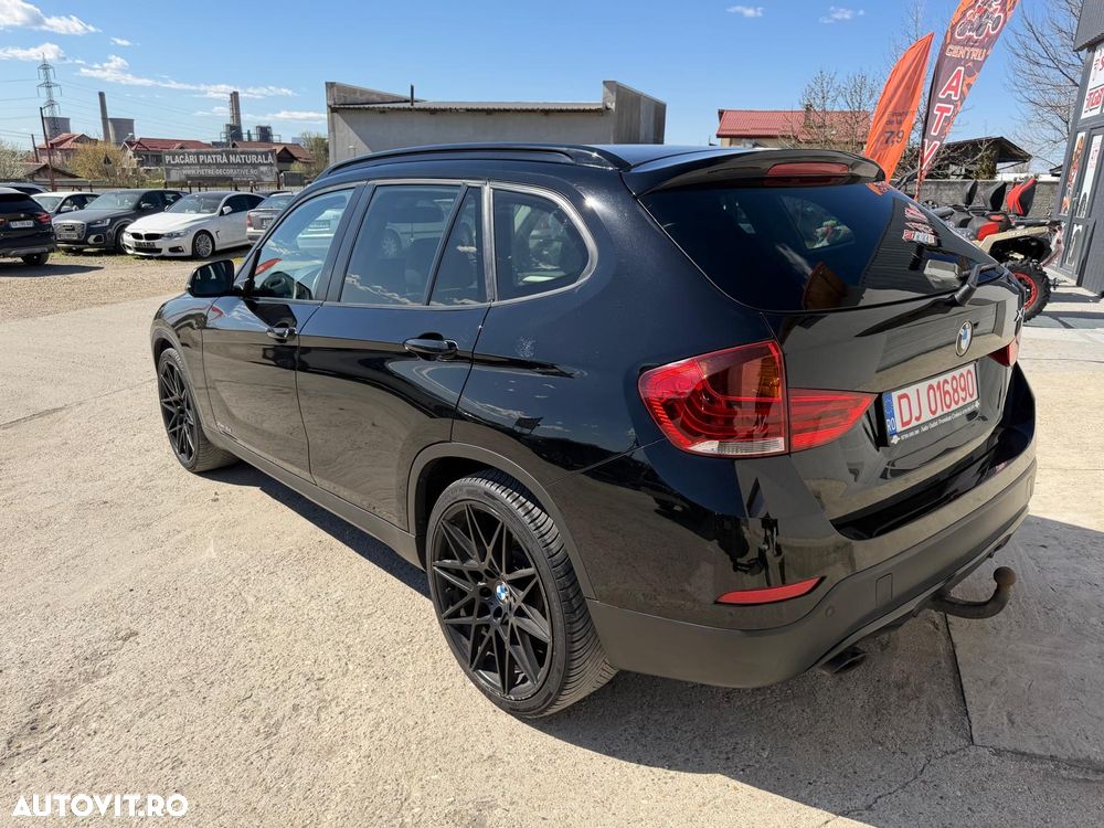 BMW X1 xDrive20d Aut. Sport Line - 4