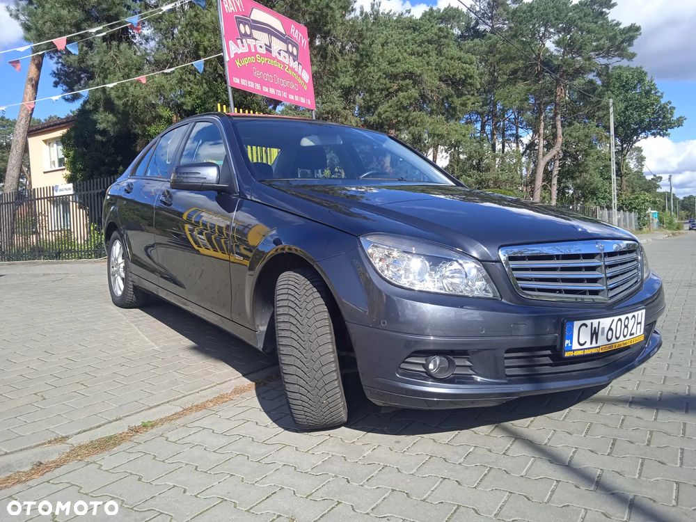 Mercedes-Benz Klasa C 180 BlueEFFICIENCY Elegance - 9
