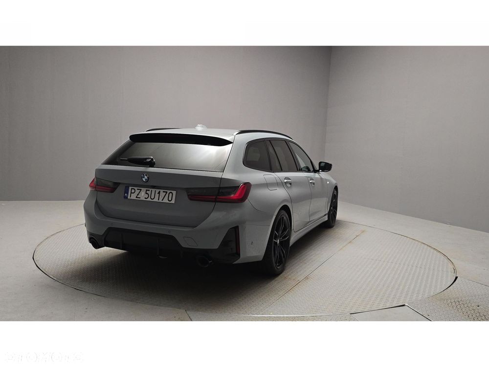 BMW Seria 3 320d xDrive M Sport - 4