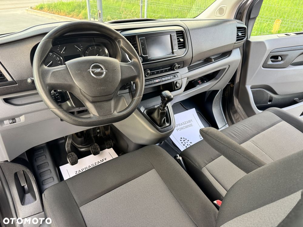 Opel Vivaro - 26