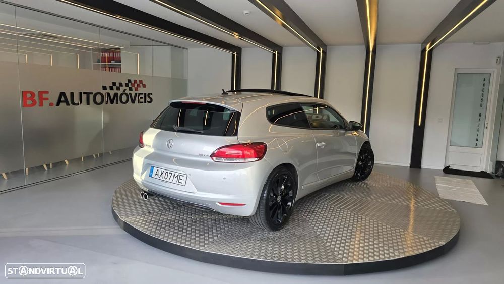 VW Scirocco 2.0 TDI Sport - 4