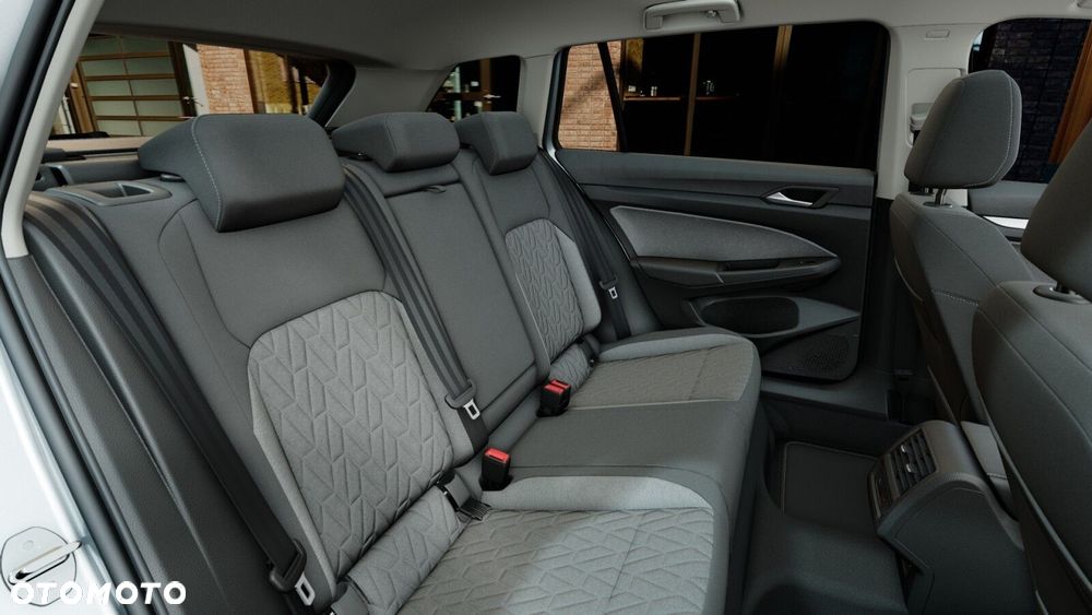 Volkswagen Golf - 12