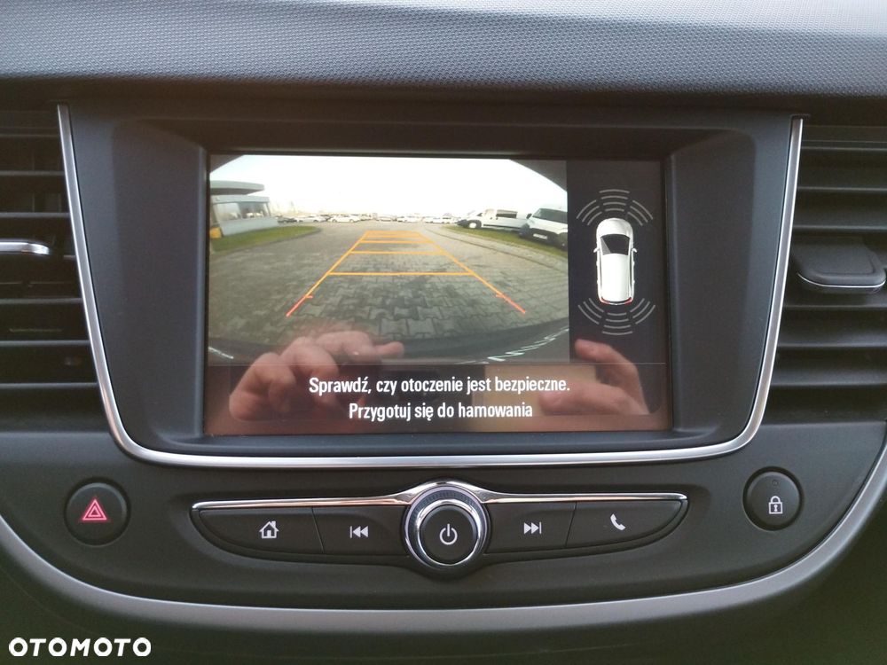 Opel Crossland X 1.2 Enjoy - 21