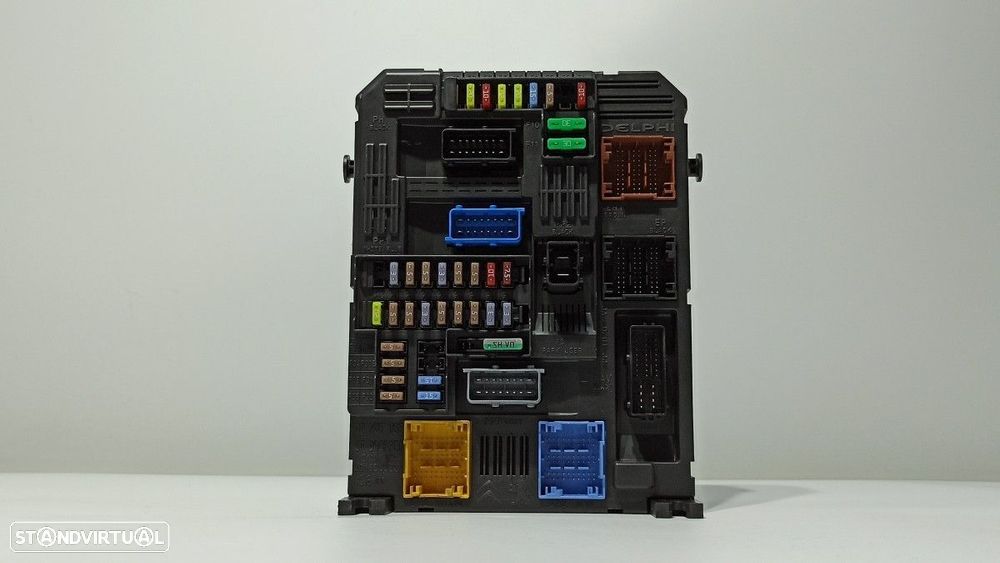 CAIXA DE RELÉS/ FUSÍVEIS PEUGEOT 208 (P2) ALLURE - 1