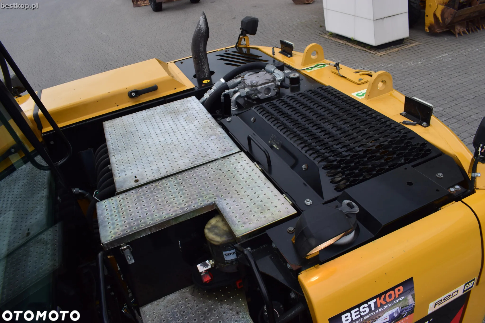 Caterpillar CAT M313D - 35