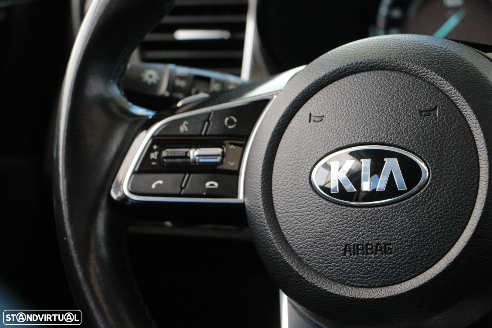 Kia XCeed 1.6 GDi PHEV First Edition+SRF - 19