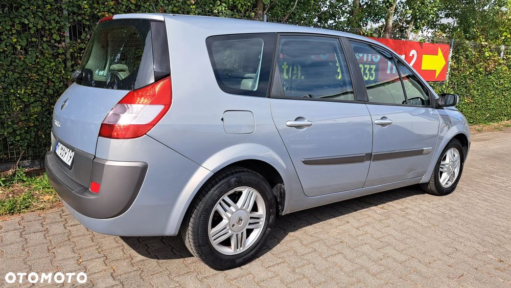 Renault Grand Scenic - 5