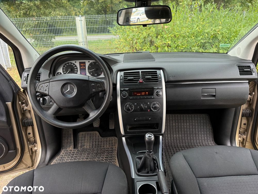 Mercedes-Benz Klasa B 170 - 14