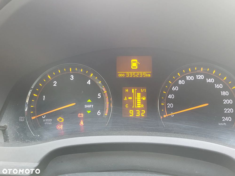 Toyota Avensis 2.0 D-4D Premium - 6