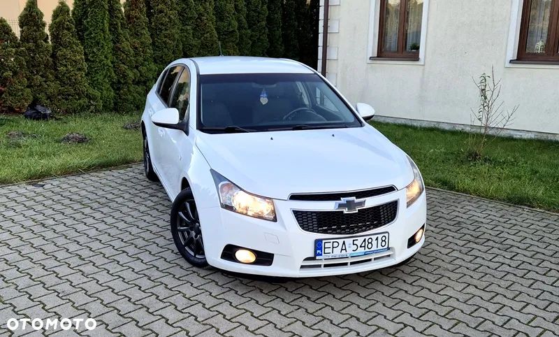 Chevrolet Cruze 1.6 LT+ - 27