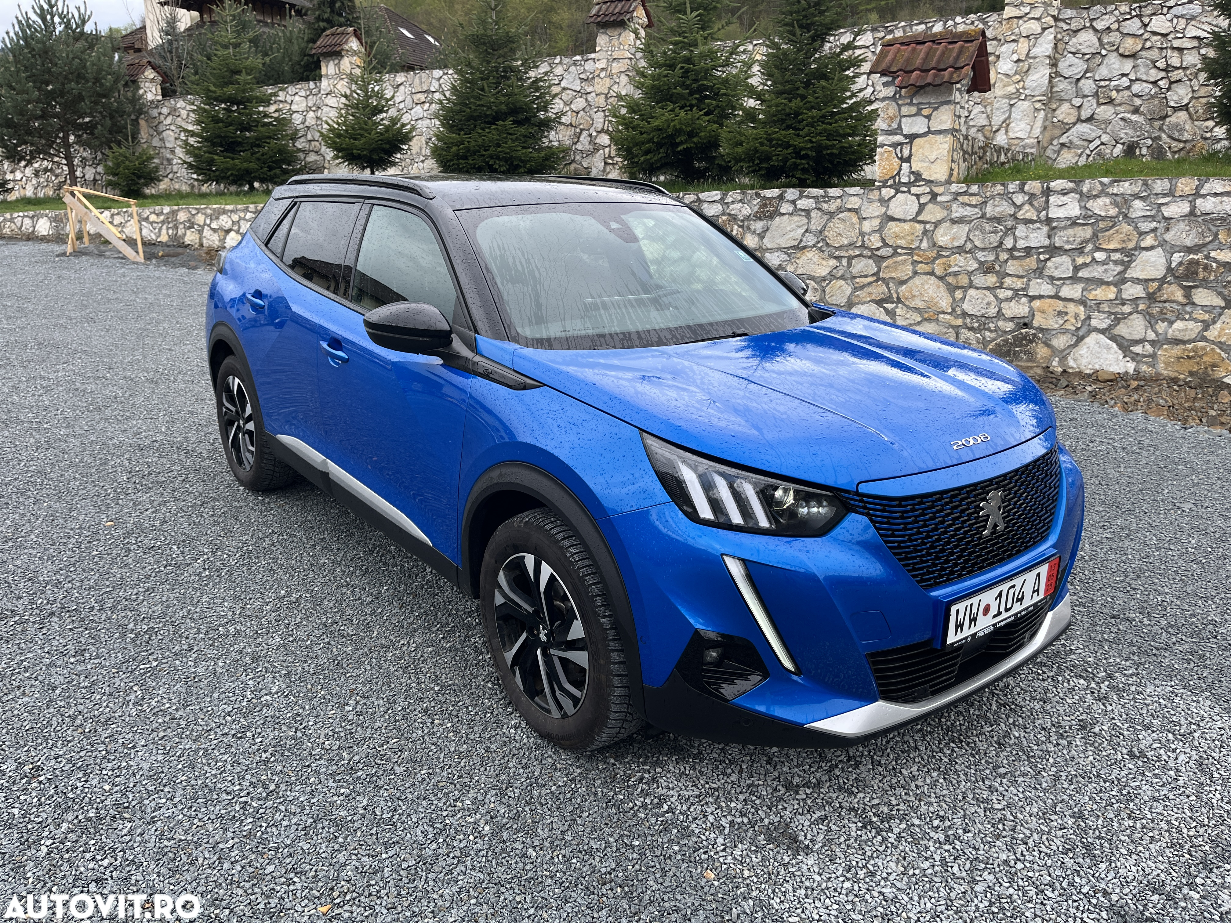 Peugeot 2008 e-2008 GT Line - 3
