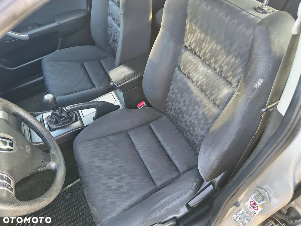 Honda Accord 2.0 i Comfort - 17