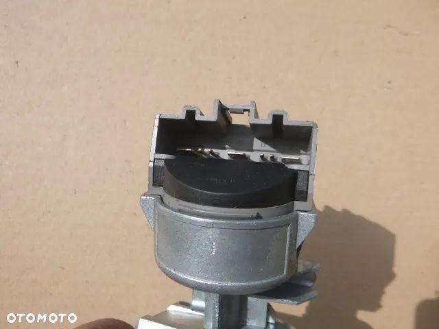 ZESTAW STARTOWY FORD FOCUS MK2 1.6 - 26