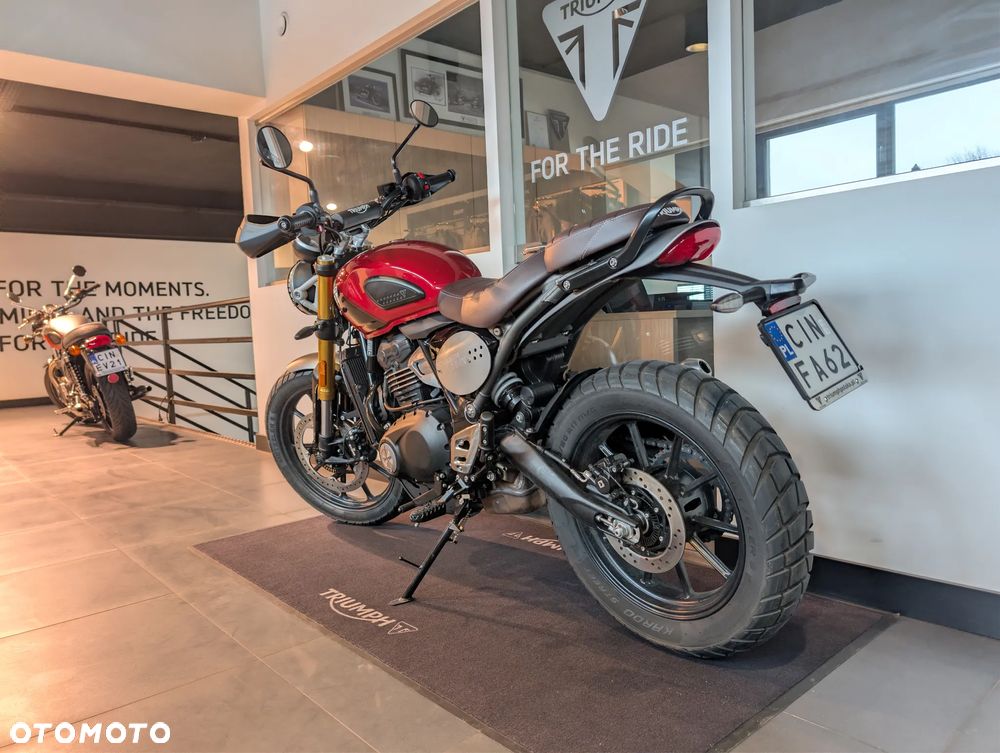 Triumph Scrambler - 10