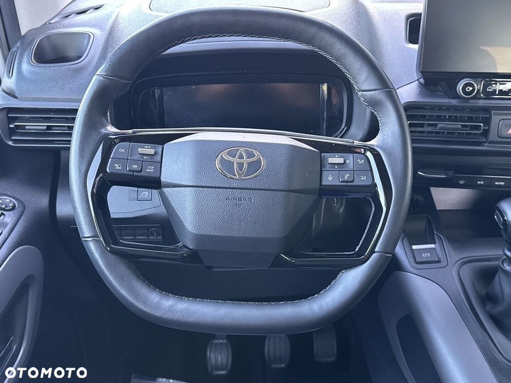 Toyota Proace City Verso 1.5 D-4D Family - 23