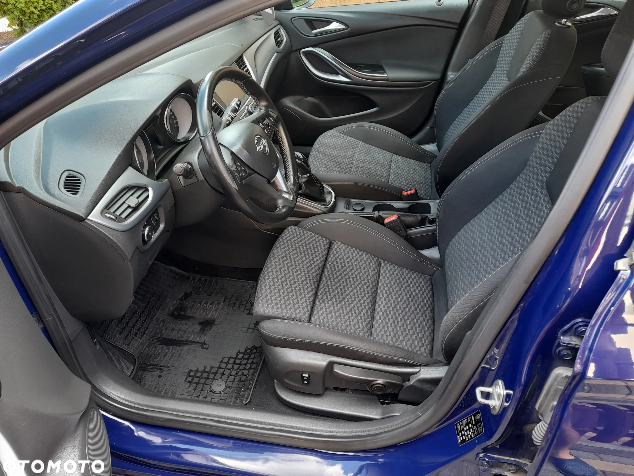 Opel Astra - 8