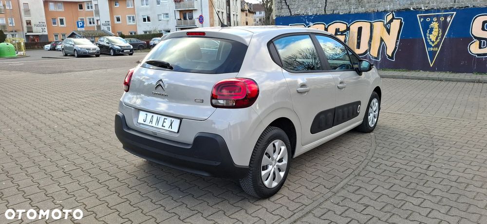 Citroën C3 Pure Tech (VTi) 82 Exclusive - 5