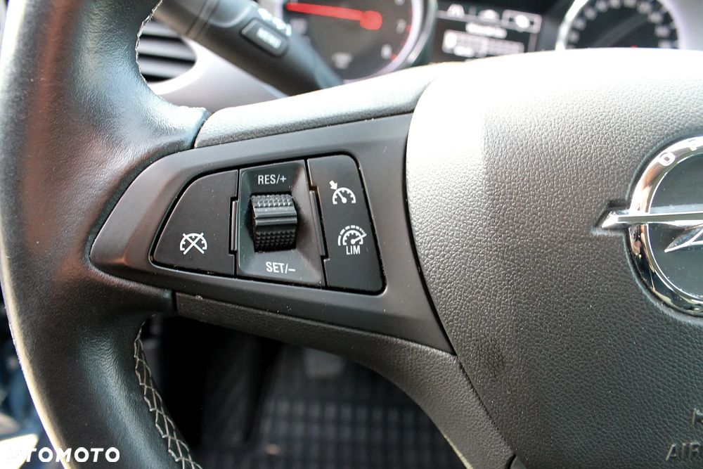 Opel Astra 1.4 Turbo Innovation - 16