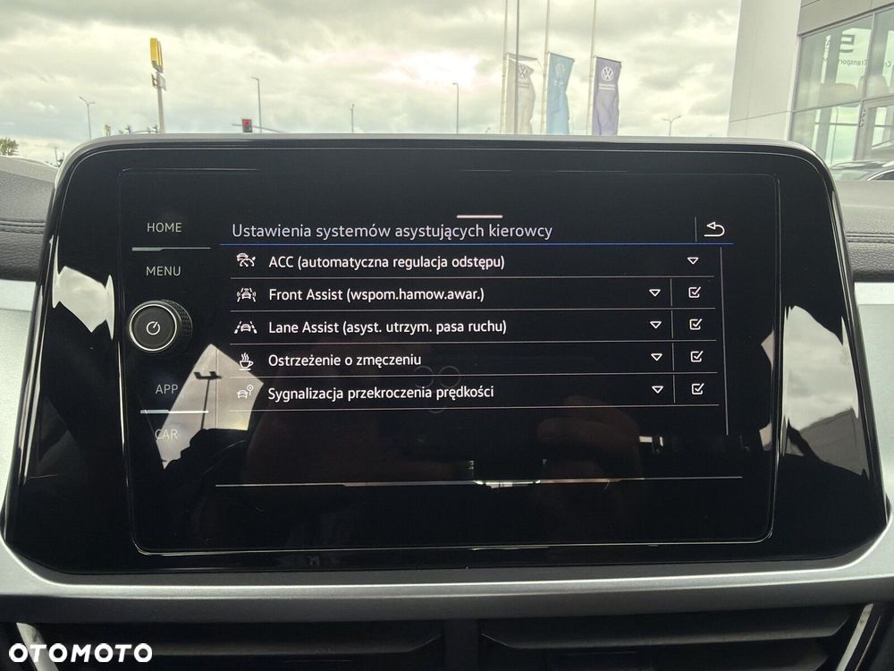 Volkswagen T-Roc 1.5 TSI Life - 23