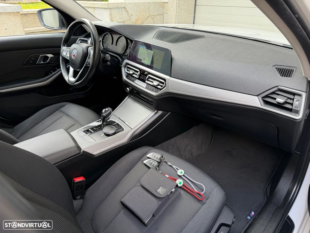 BMW 318 d Line Sport Auto - 6