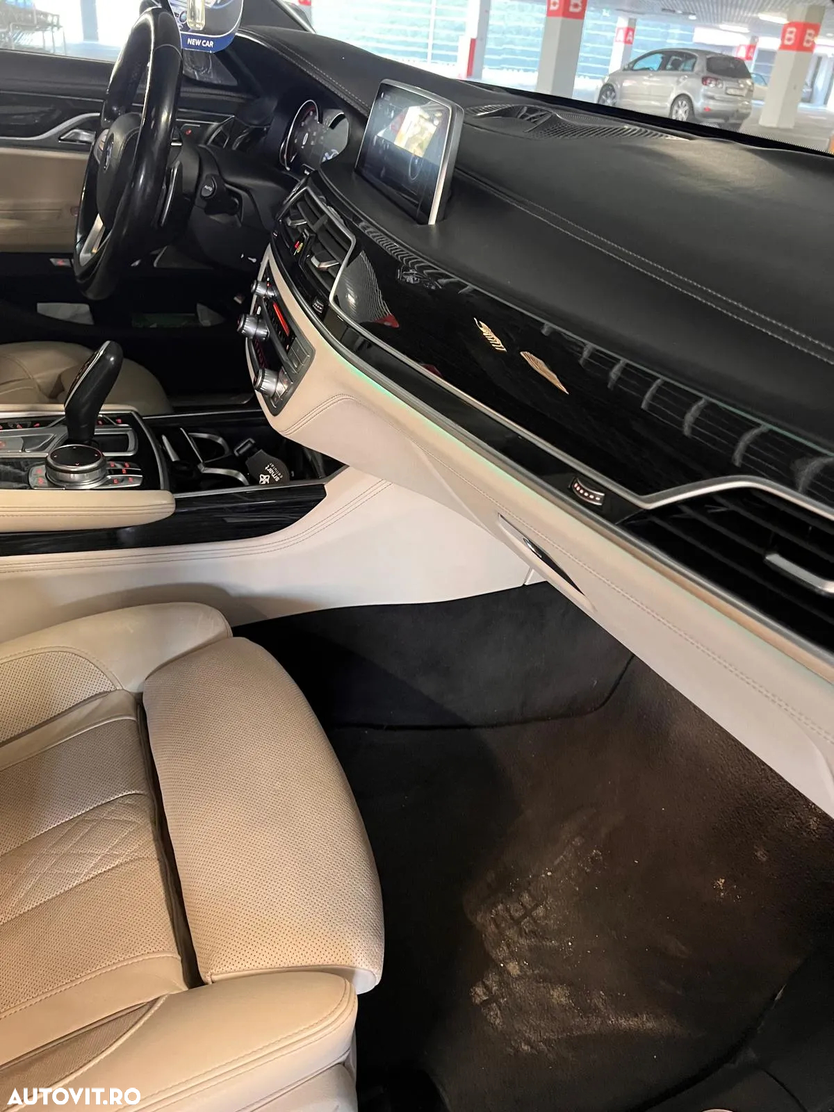 BMW Seria 7 750i xDrive Edition Exclusive - 9