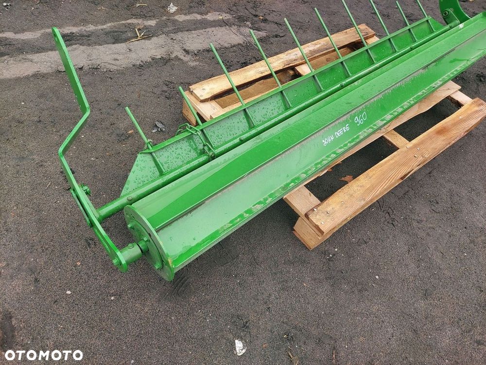 ROLKA DOGNIATAJĄCA POKOS PRASA JOHN DEERE 960 - 3