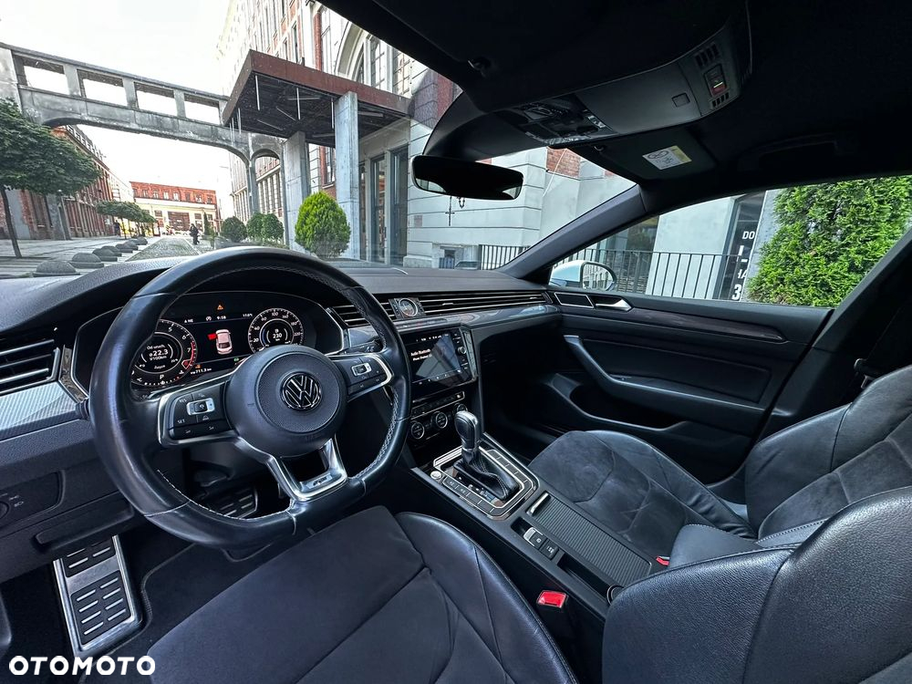 Volkswagen Arteon 2.0 TSI R-Line DSG - 12