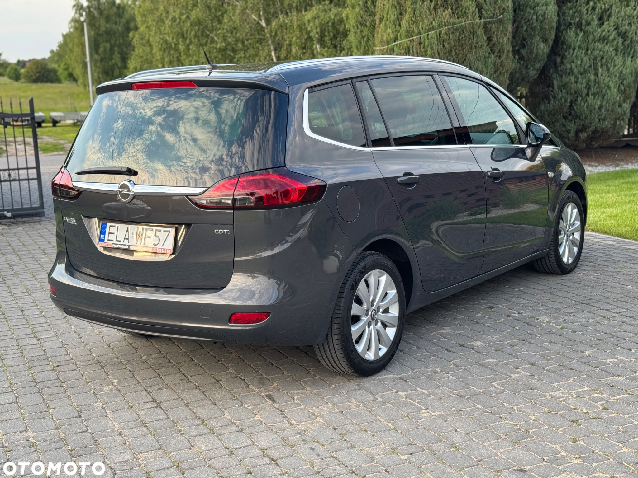 Opel Zafira Tourer 2.0 CDTI Edition - 11
