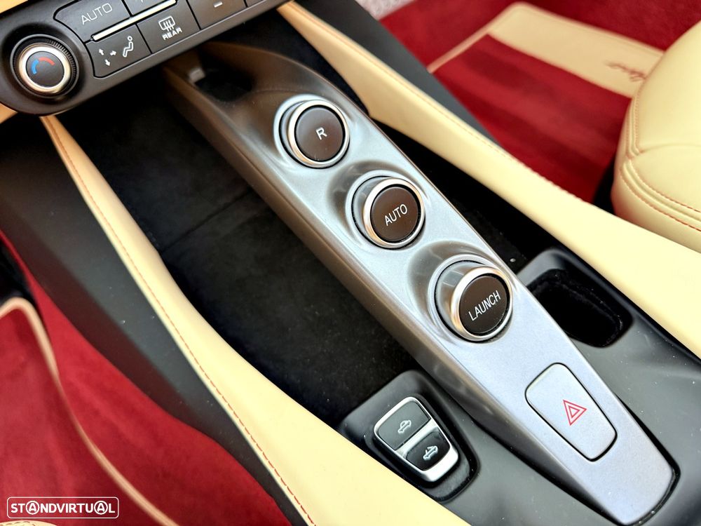 Ferrari Portofino 3.9 Twin-Turbo V8 - 22