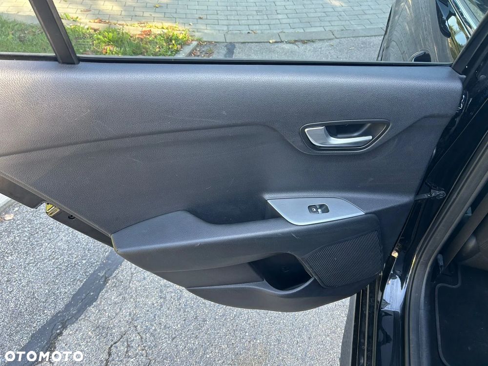 Kia Rio 1.0 T-GDI 120 Mild-Hybrid DCT7 GT Line - 22