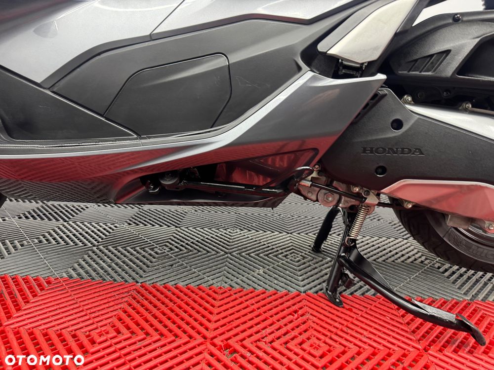 Honda PCX - 17