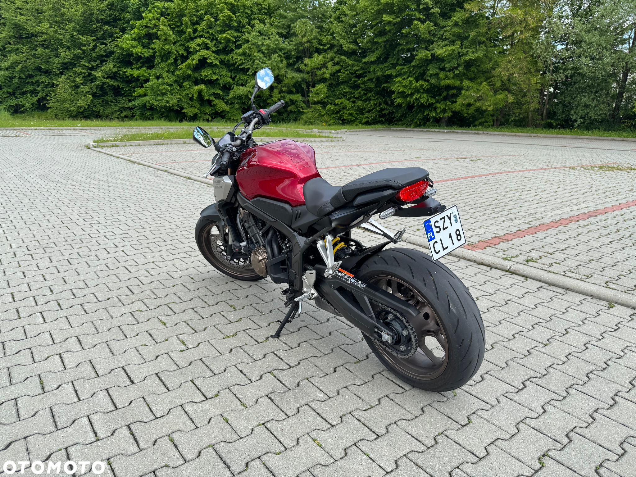 Honda CB - 4