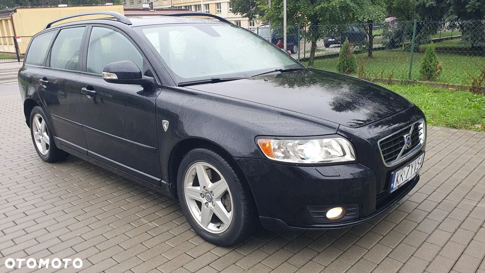 Volvo V50 - 2