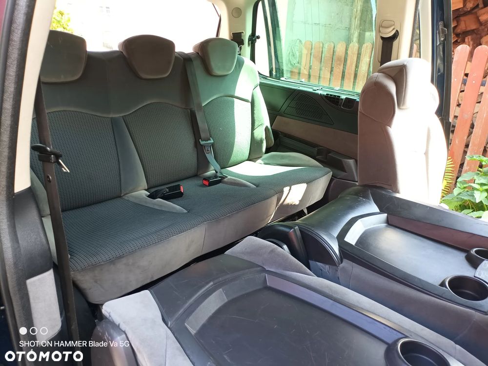 Citroën C8 2.0 HDi Exclusive - 19