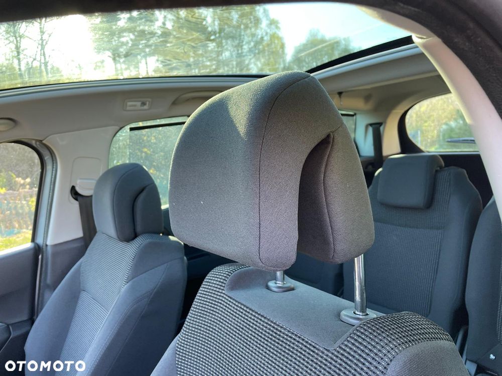 Peugeot 5008 BlueHDI 120 EAT6 Stop & Start Active - 26