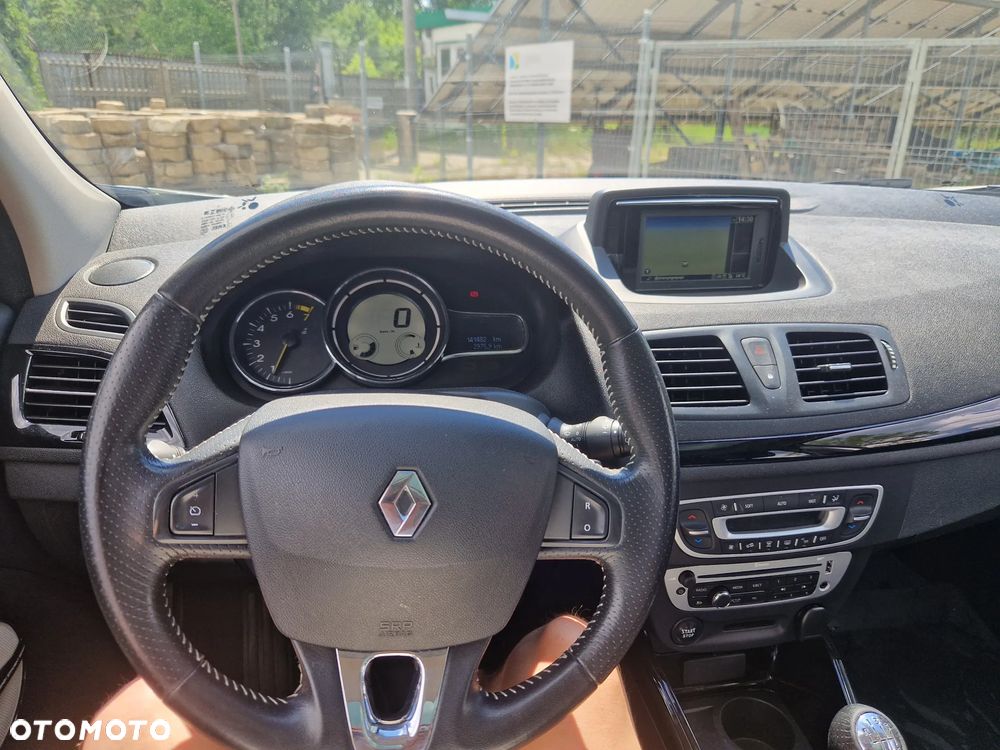 Renault Megane ENERGY TCe 130 BOSE EDITION - 9