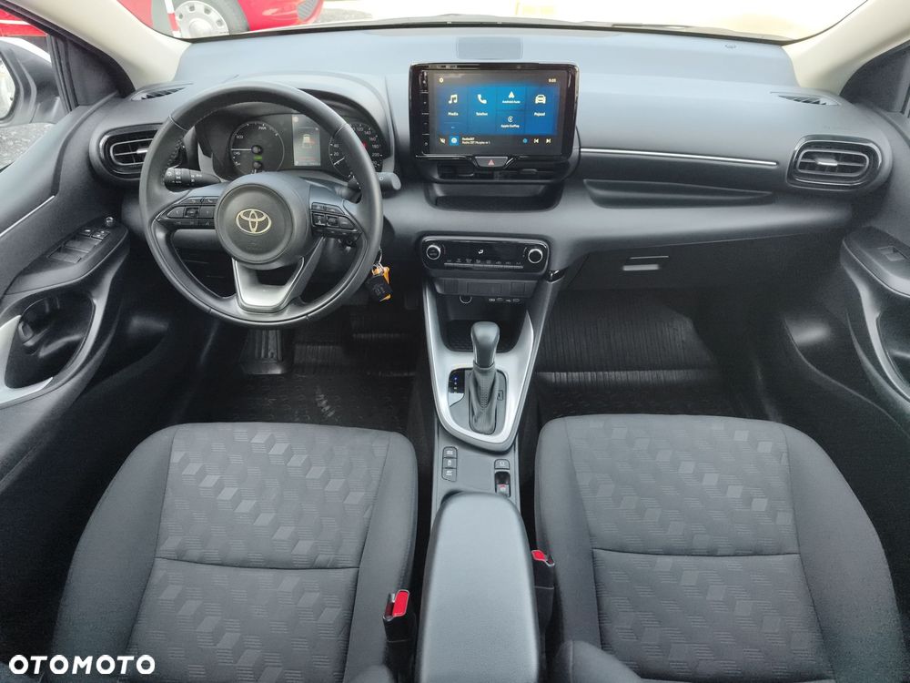 Toyota Yaris - 11