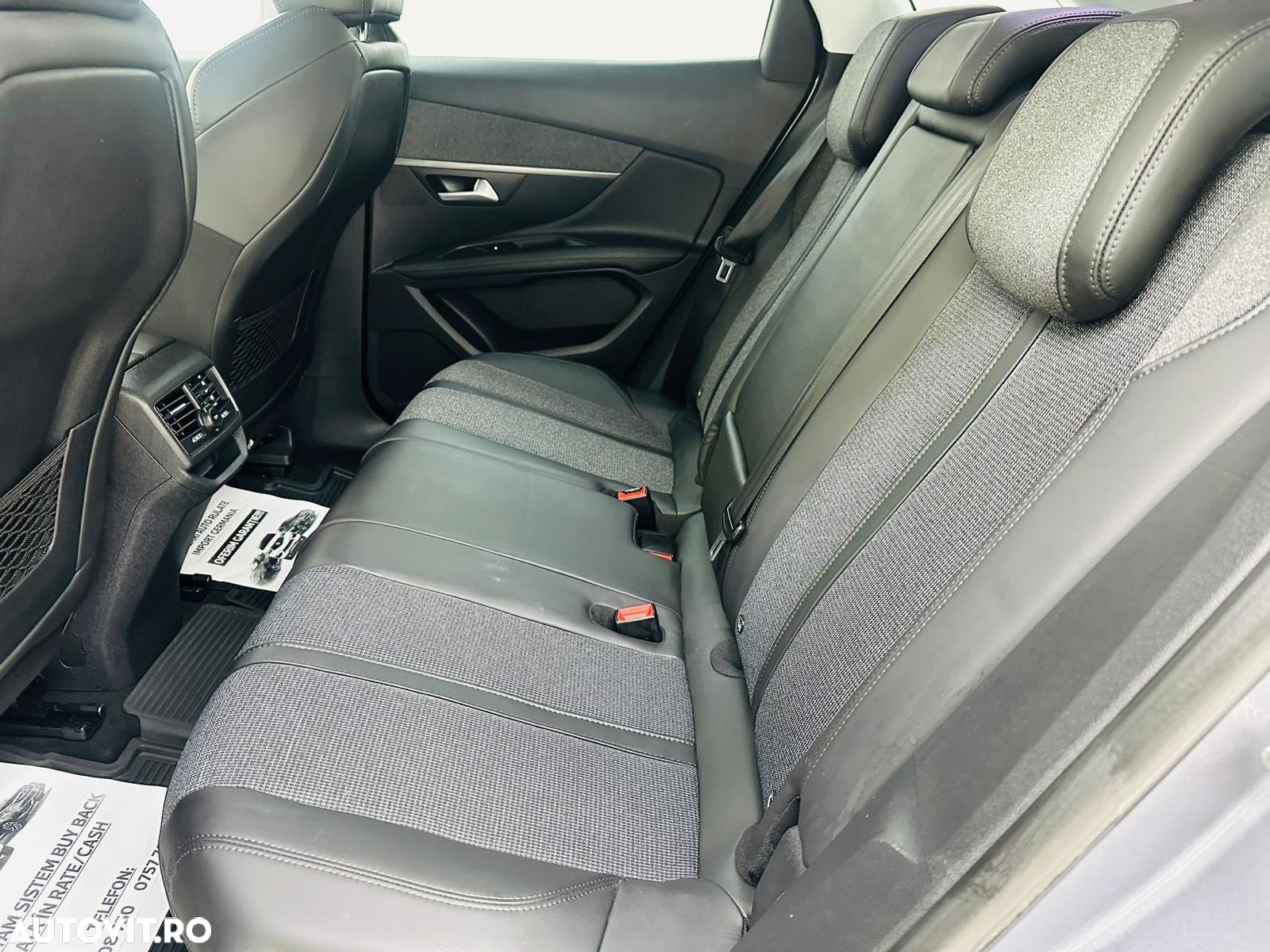Peugeot 3008 PureTech 130 Stop & Start GPF Active Pack - 11