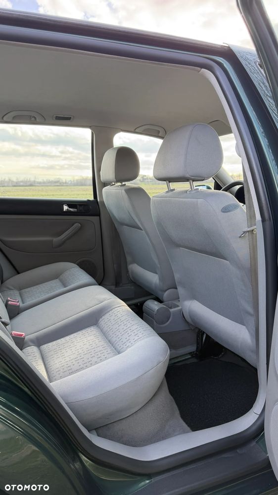 Volkswagen Golf 1.4 Basis - 21