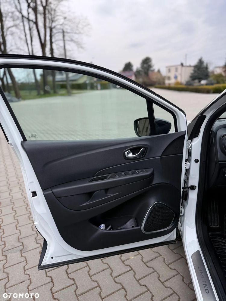 Renault Captur (ENERGY) TCe 90 LIMITED - 36