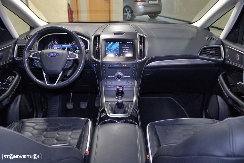 Ford S-Max 2.0 TDCi Vignale - 3