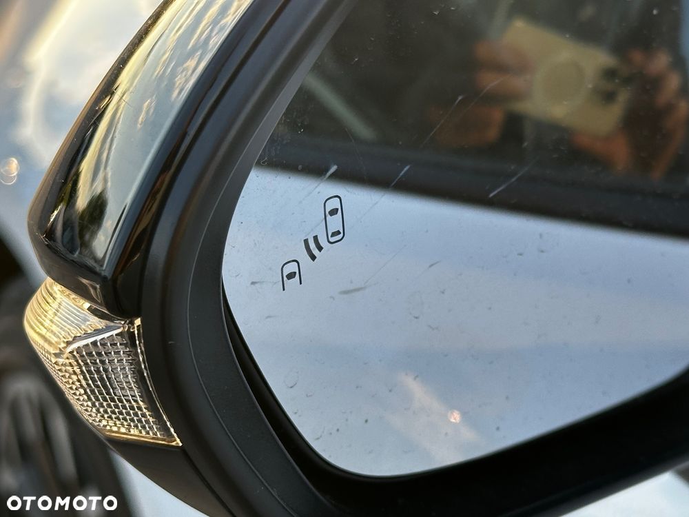 Toyota GR Corolla - 16