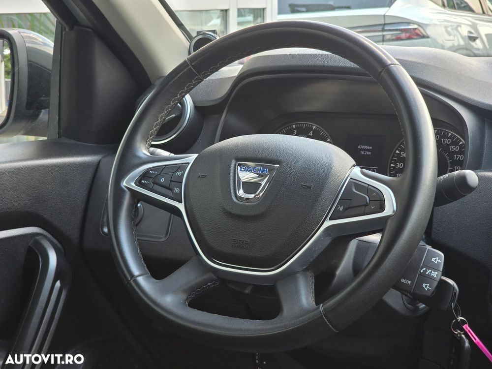 Dacia Duster Blue dCi 115 4WD Comfort - 19