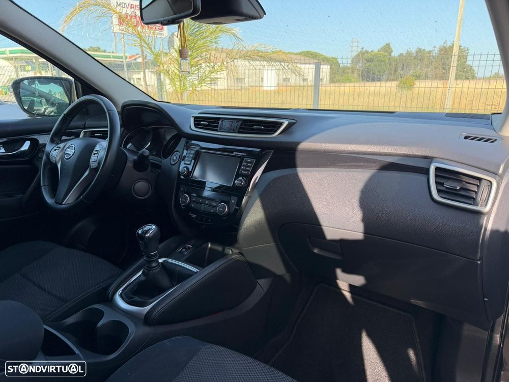 Nissan Qashqai 1.6 dCi Tekna - 11