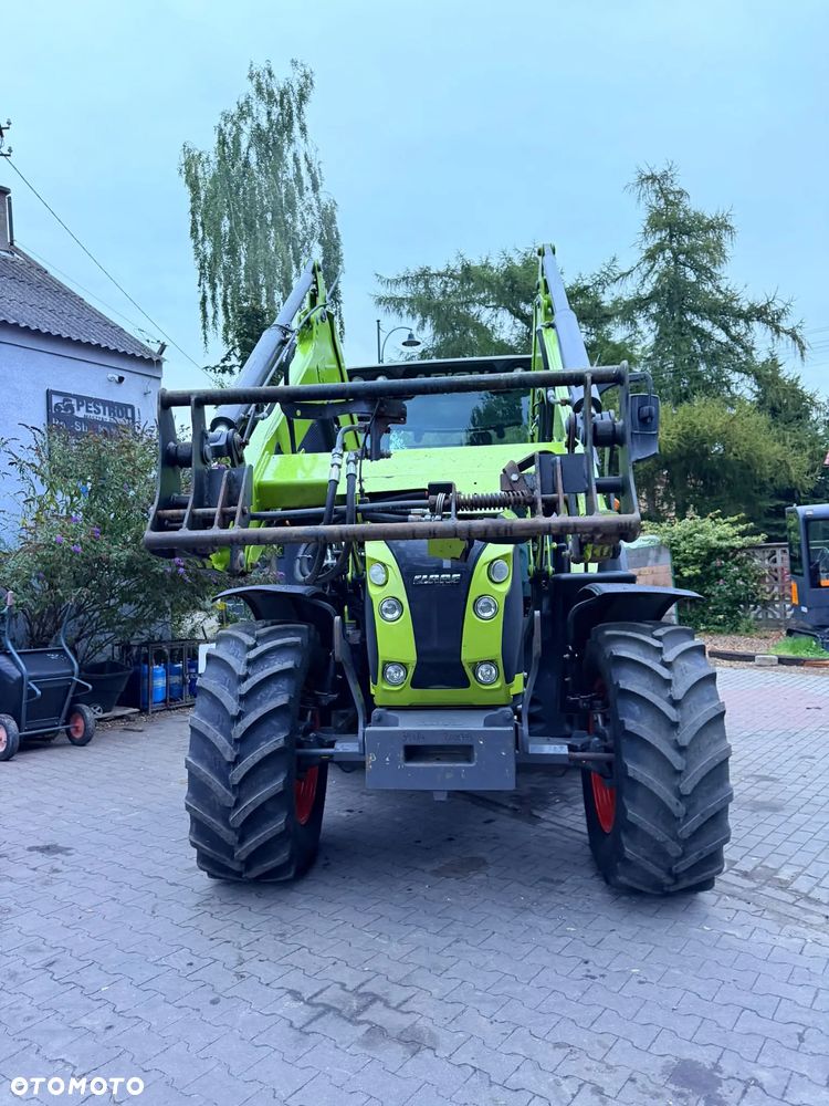 Claas Arion 510 - 9